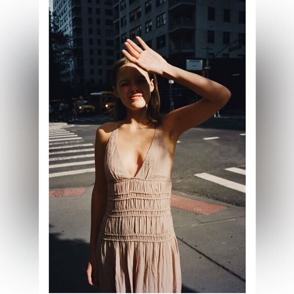 Zara textured midi dress - Picture 2 of 6